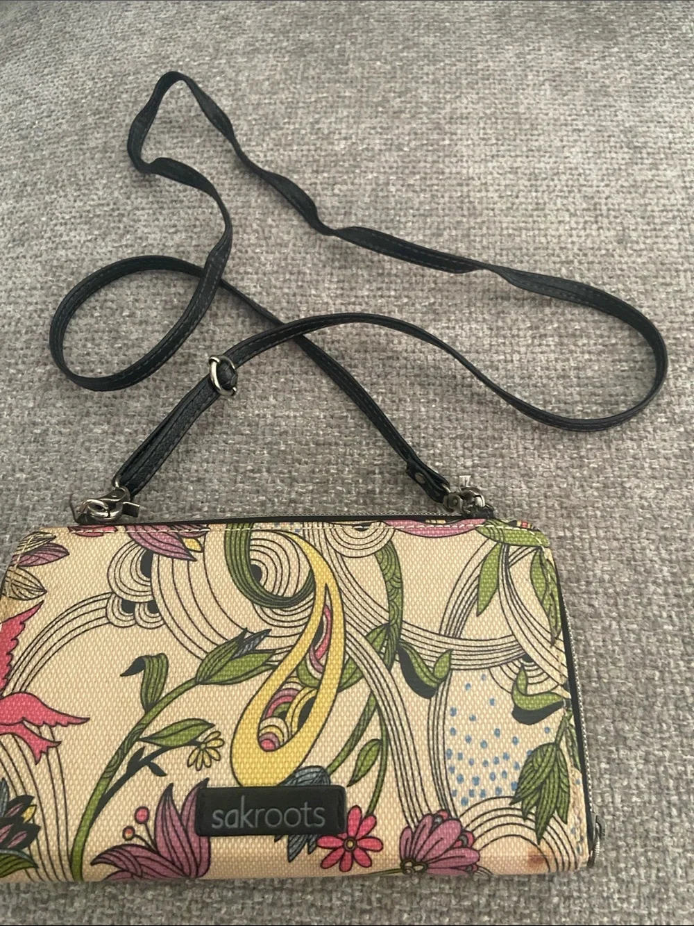 Sakroots Floral Crossbody Wallet - Cream, Pink, Yellow, Green